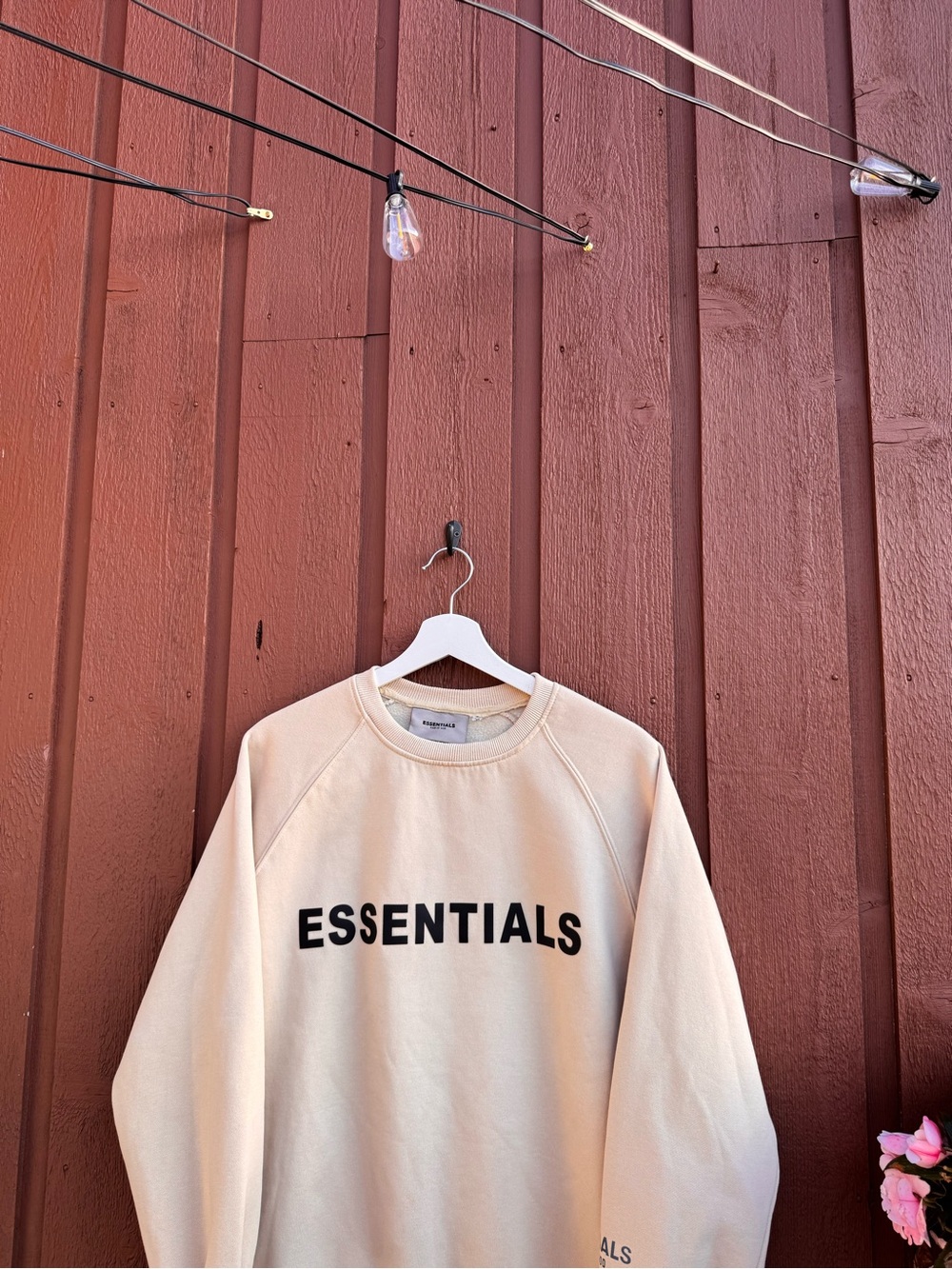 Fear of God Essentials Crewneck Sweatshirt Beige Cream Logo Pullover Size M